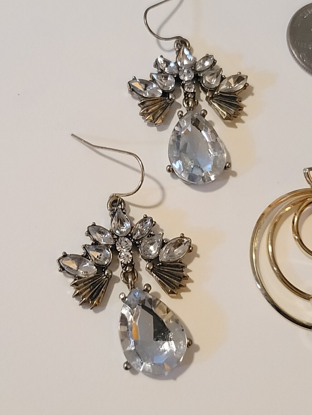 Sparkly Set Of 3 Earrings / Floral & Rhinestone - Picture 5 of 5